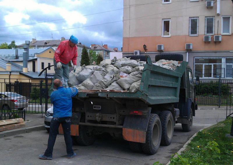 Вывоз мусора из новостройки в Курске – ПроМусор, контейнеры, уборка и грузчики от 2189 руб