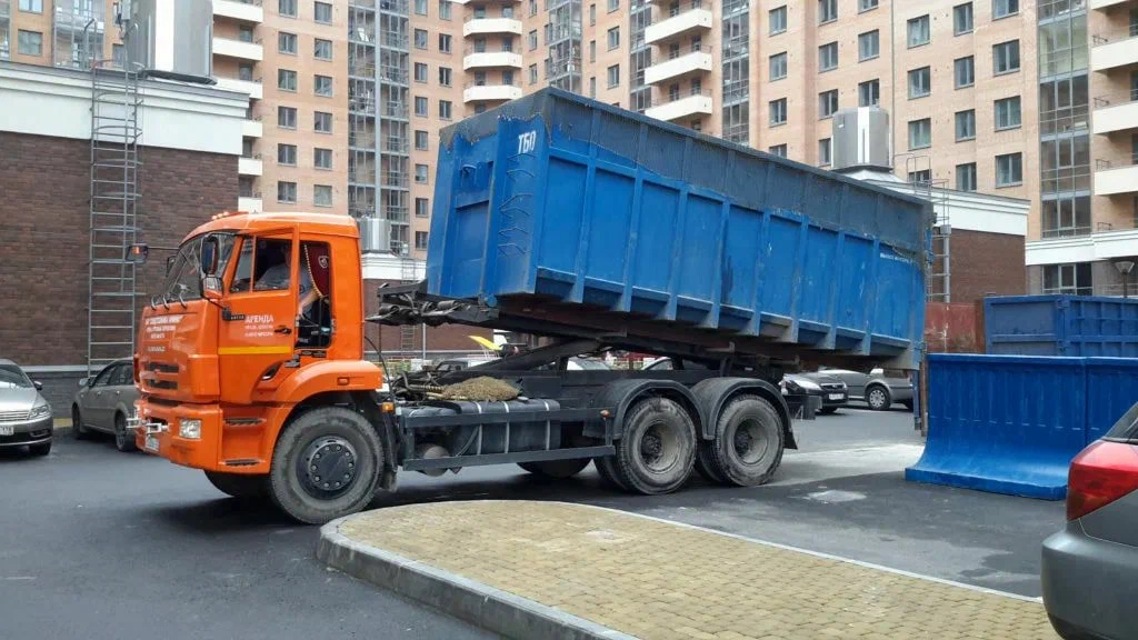 Аренда пухто для вывоза строительного и бытового мусора в Курске в октябре