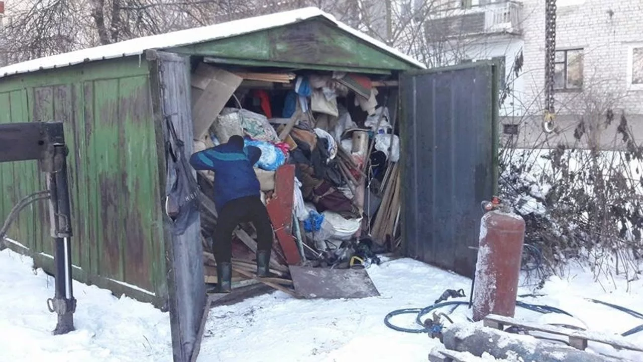 Вывоз мусора из гаража с гарантией чистоты в Курске в октябре