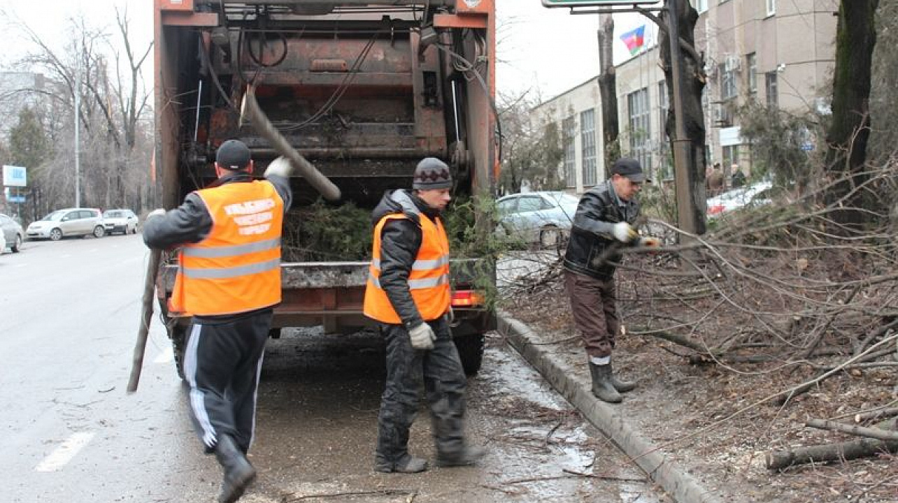 Уборка после стихийного бедствия в Курске от 2971 руб